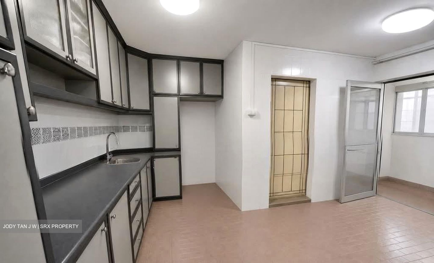 Blk 542 Serangoon North Avenue 4 (Serangoon), HDB Executive #596018081